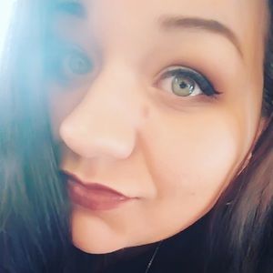 Meet your Posher, Shawna